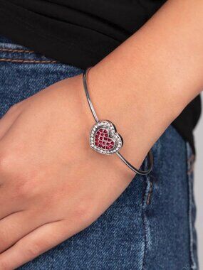 Paparazzi Jewelry Accessories - Stunning Soulmates - Red Bracelet - Vintage